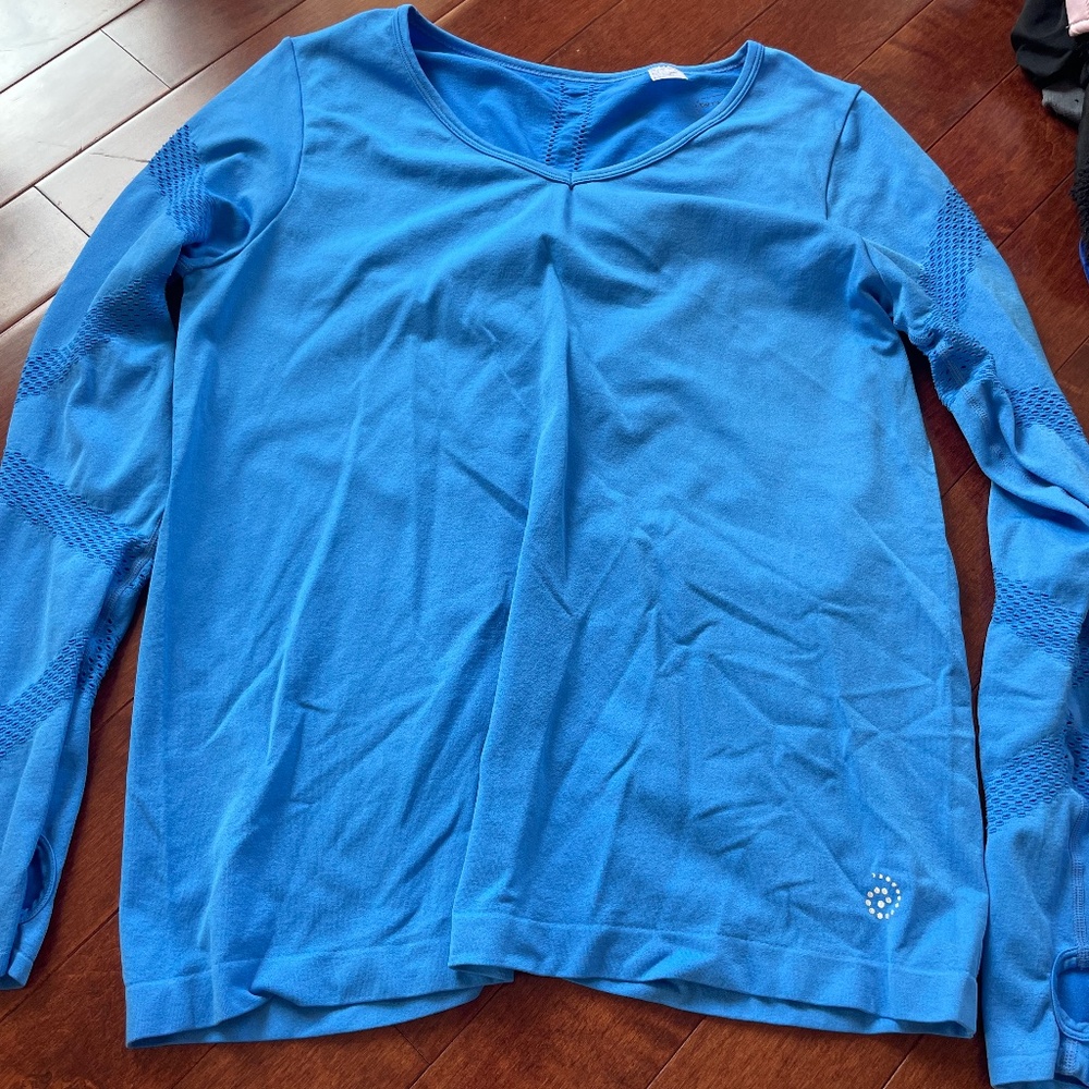 be inspired Blue Long Sleeve T-Shirt, size XL